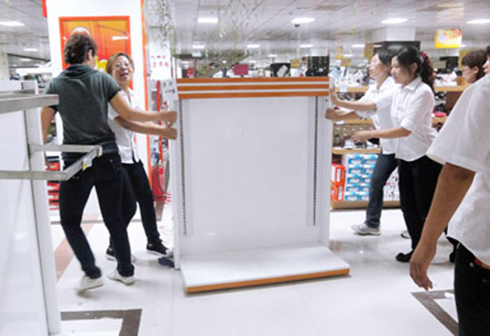 家樂(lè)園百貨巨鹿店順利完成賣(mài)場(chǎng)內(nèi)布局調(diào)整